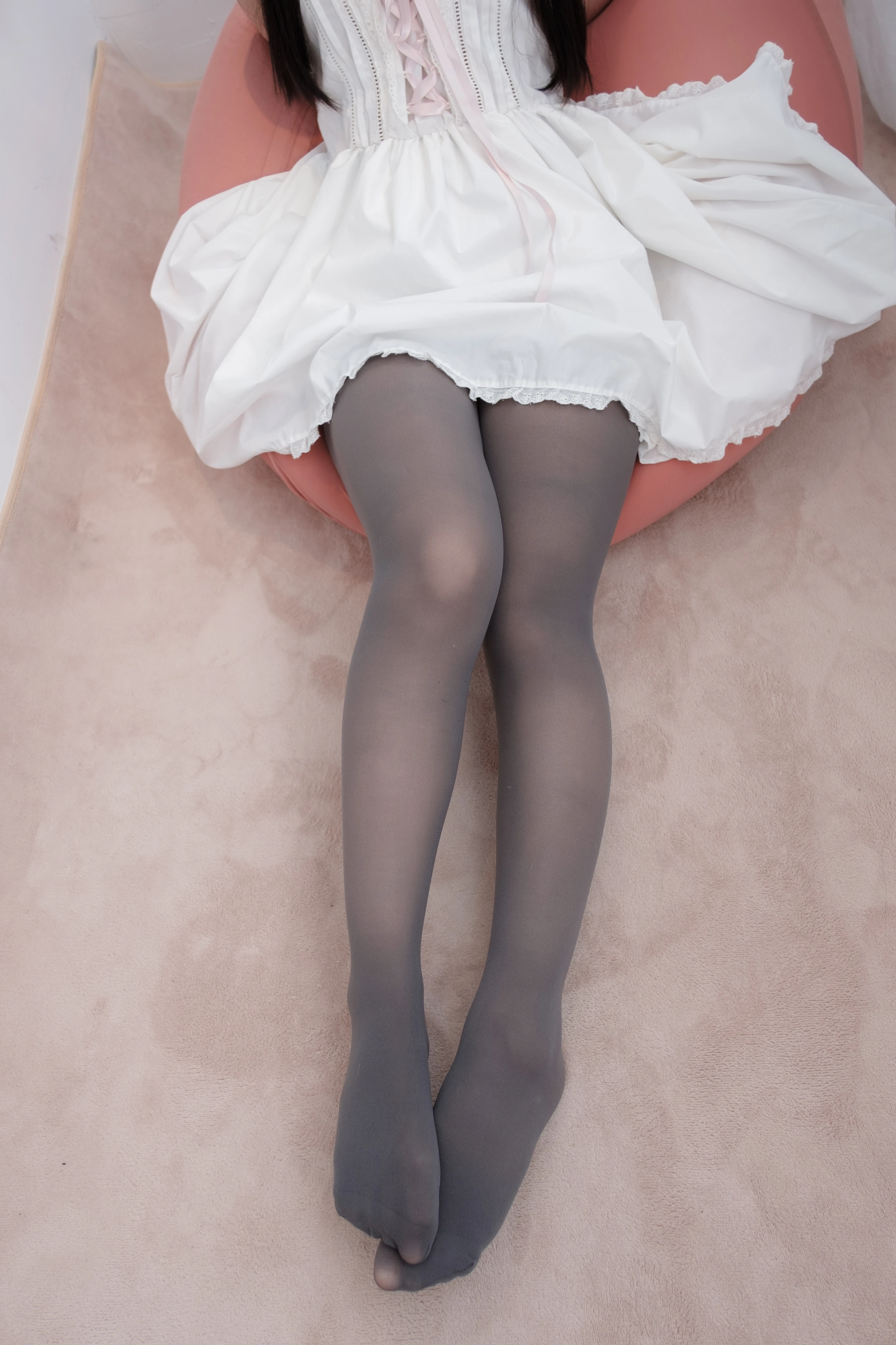 森萝财团 [ALPHA-001] 可爱公主妹妹丝袜秀 [76P]插图4